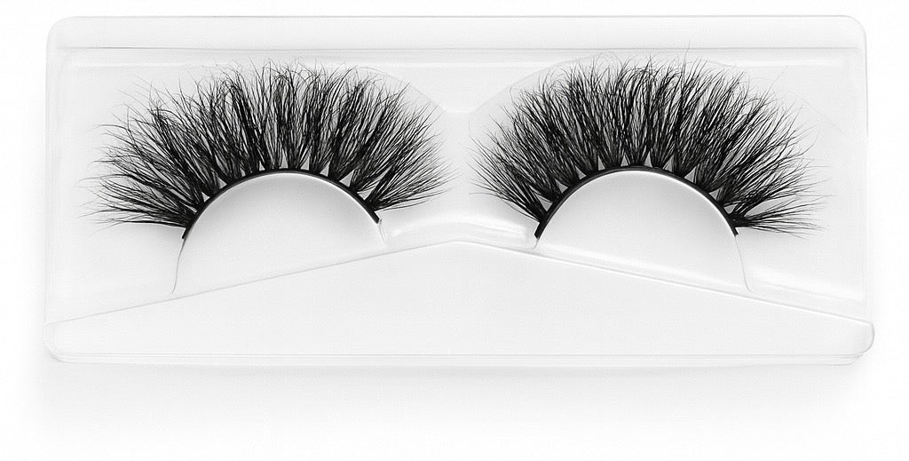 Hairlo Divine Allure 3D Mink Lashes (22 mm)