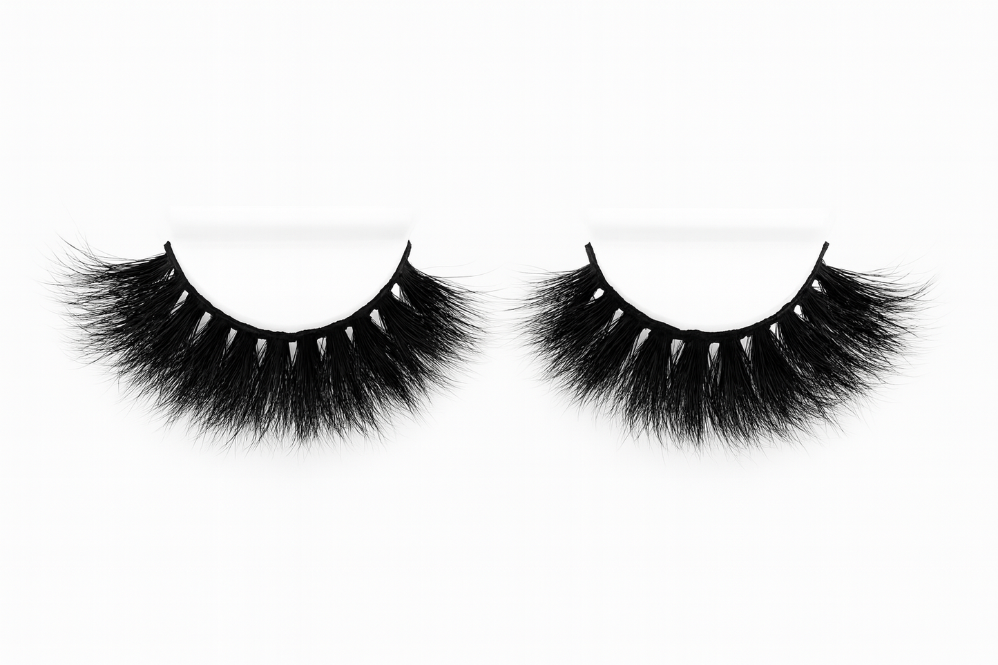 Hairlo Divine Fatal 3D Mink Lashes (22 mm)