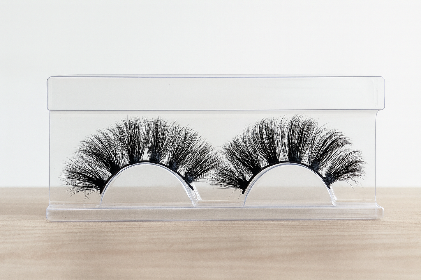 Hairlo Royal Dramatic Bliss 3D Mink (25 mm)