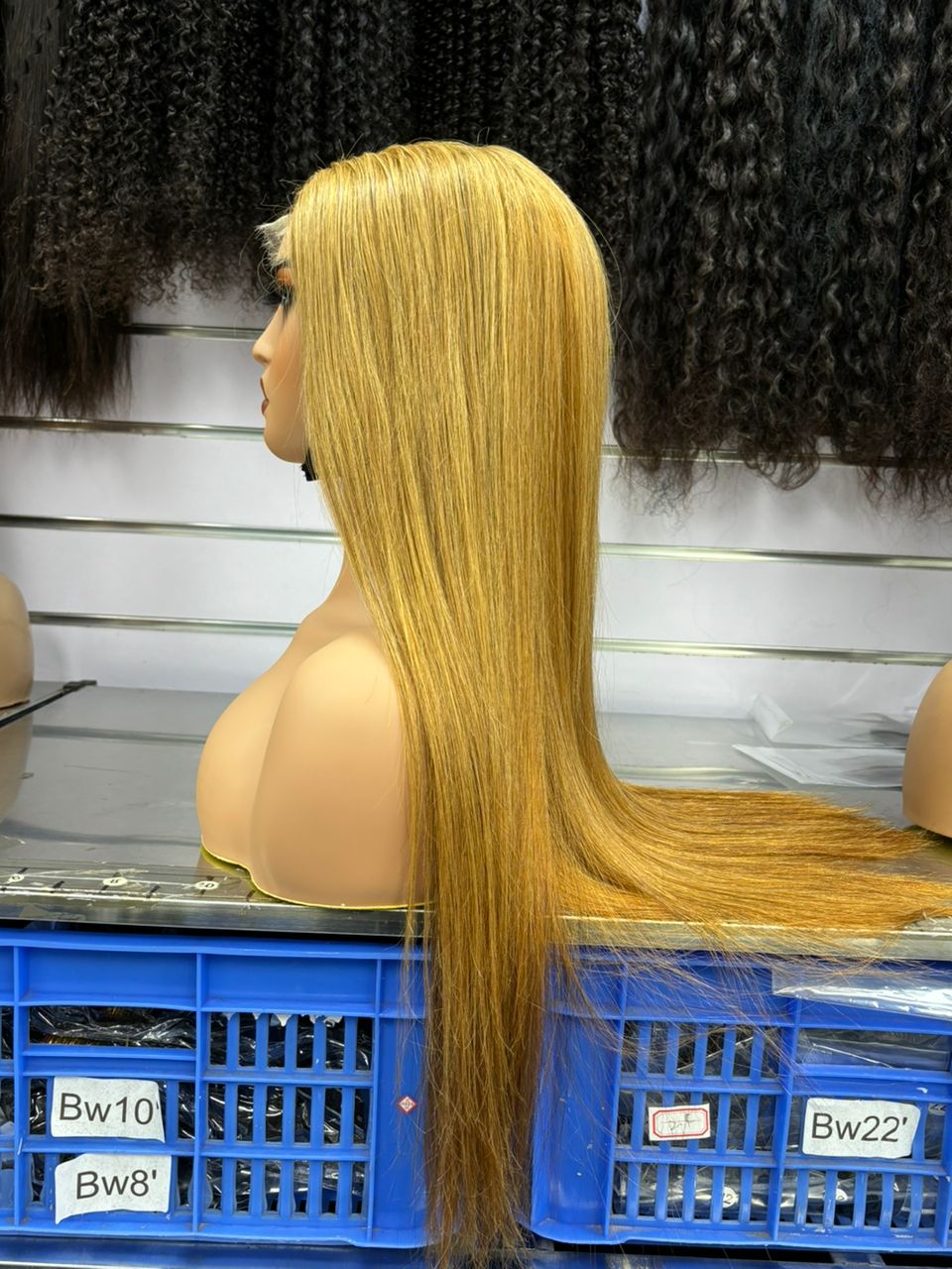 Hairlo 13x4 Straight Double Drawn 613 HD Lace Wig with 5*5 Closure – 100% Human Hair, Premium Quality & Style - Hairlo