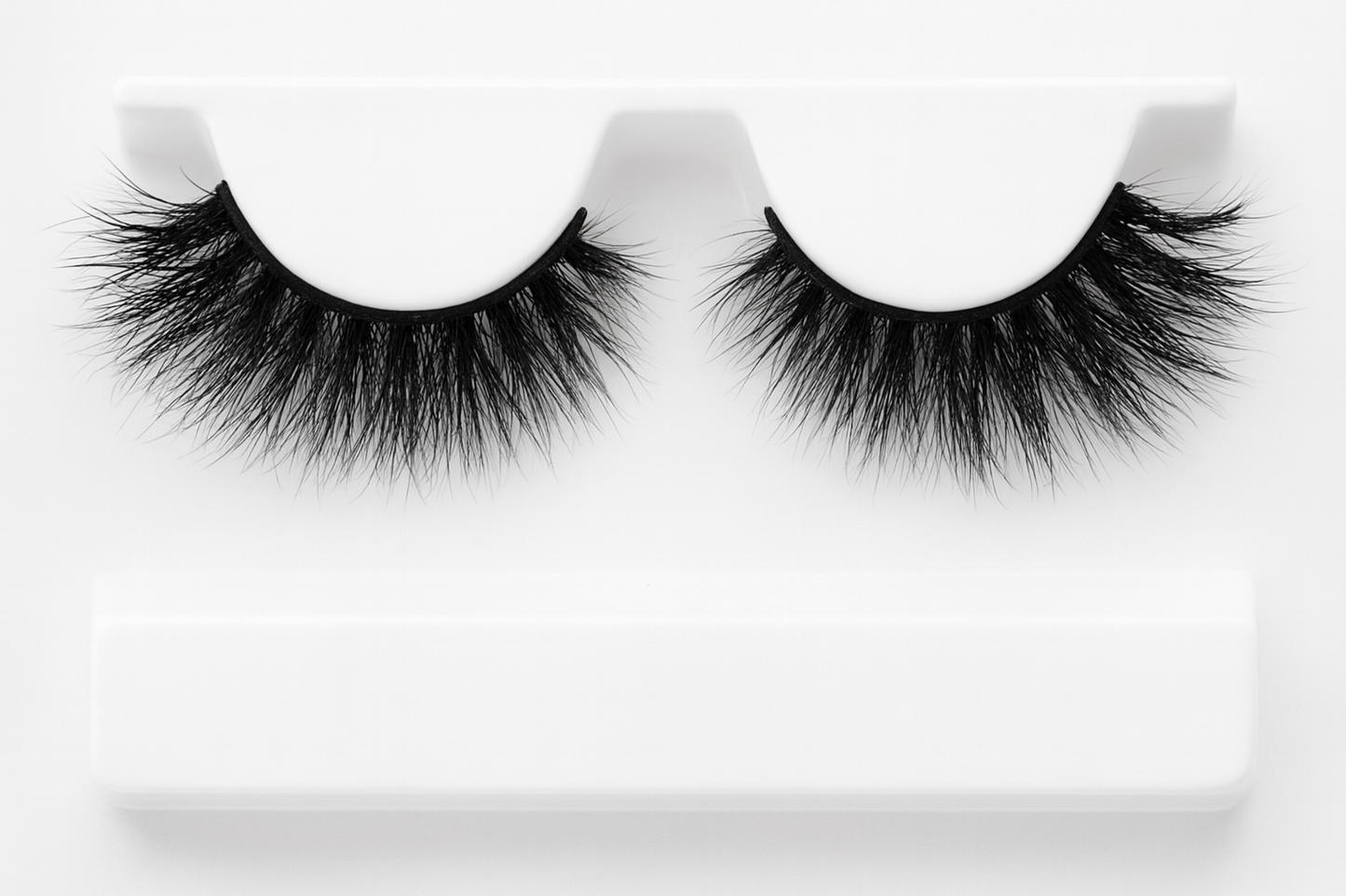 Hairlo Couture Volume Elite 3D Mink Lashes (20 mm)