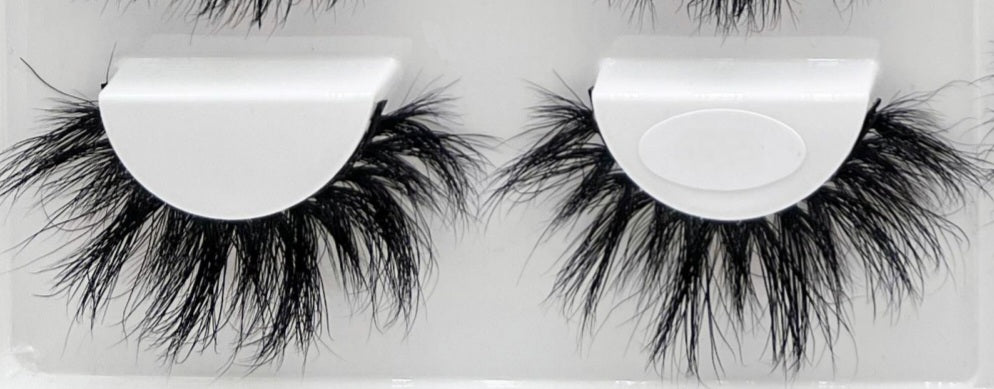 Hairlo Couture Volume Envy 3D Mink Lashes (20 mm)