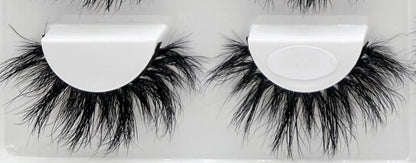 Hairlo Couture Volume Envy 3D Mink Lashes (20 mm)